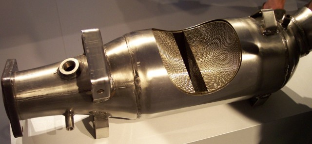 catalytic converter cutaway