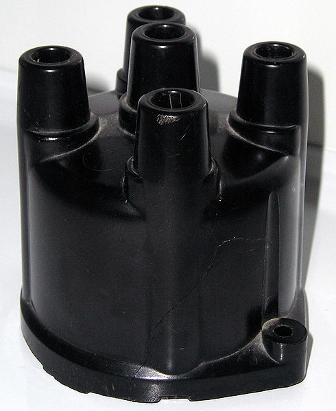 What is a Distributor Cap? - crankSHIFT